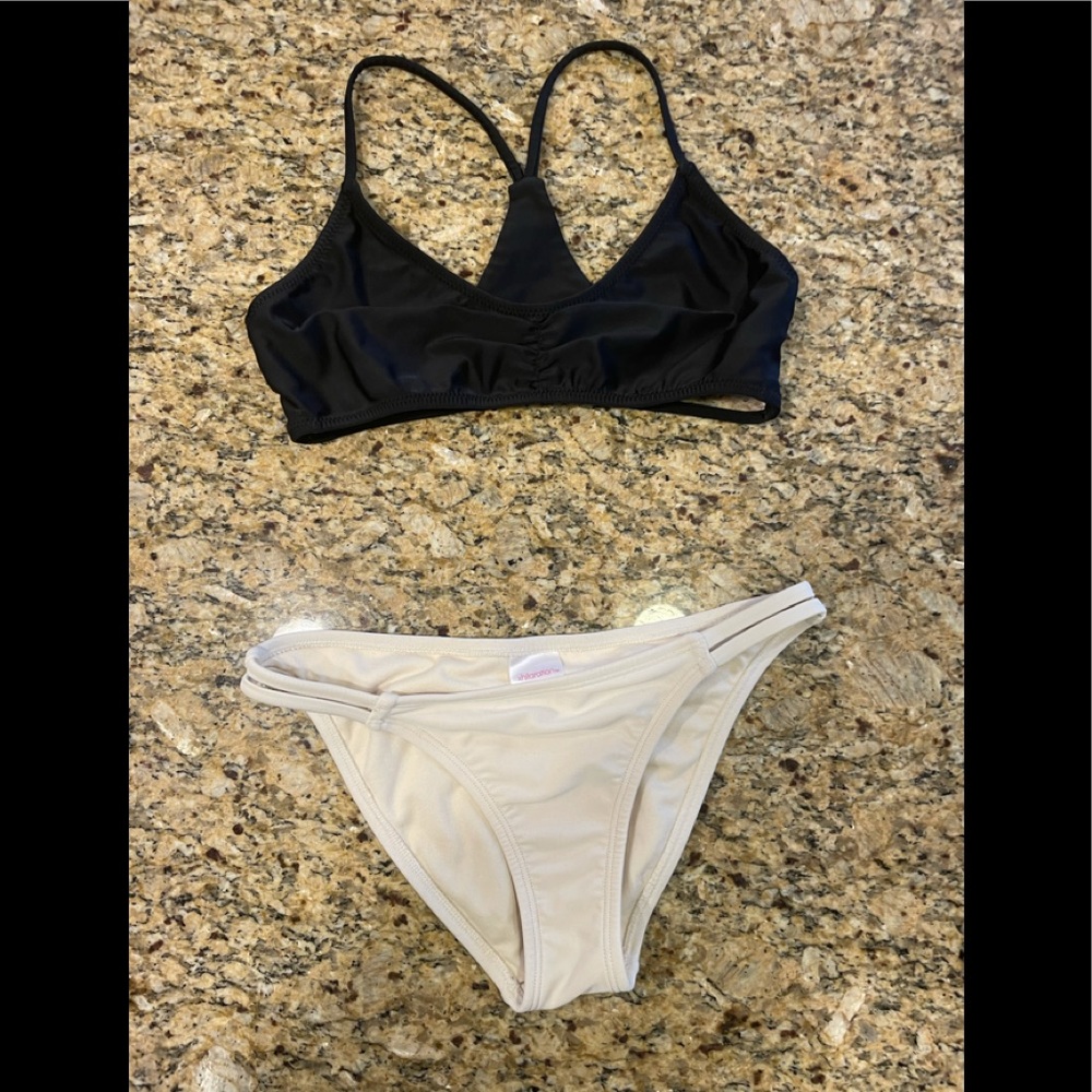 Swim suit
